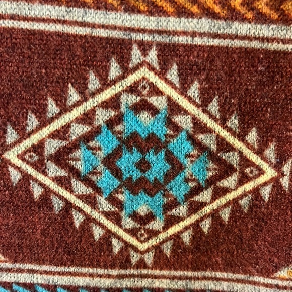 Soft Women’s Shirt - Picture 3 of 4